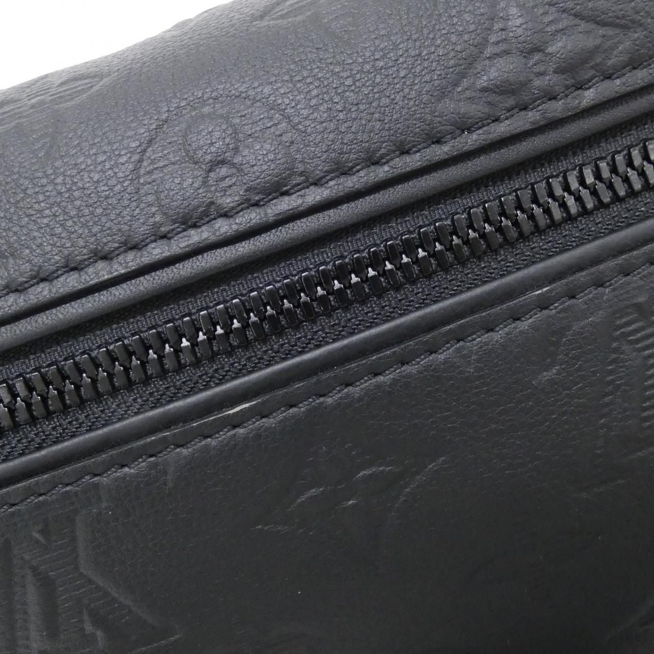 Louis Vuitton Monogram Shadow Discovery Bum Bag PM — view 4