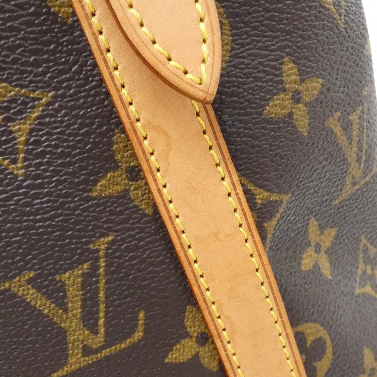 Louis Vuitton Monogram Bucket 27 Shoulder Bag — view 3