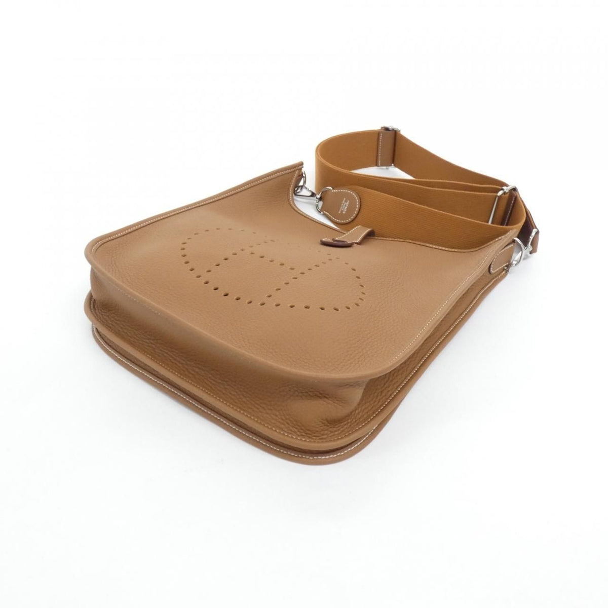 Hermes Evelyne 3 PM Shoulder Bag — view 3