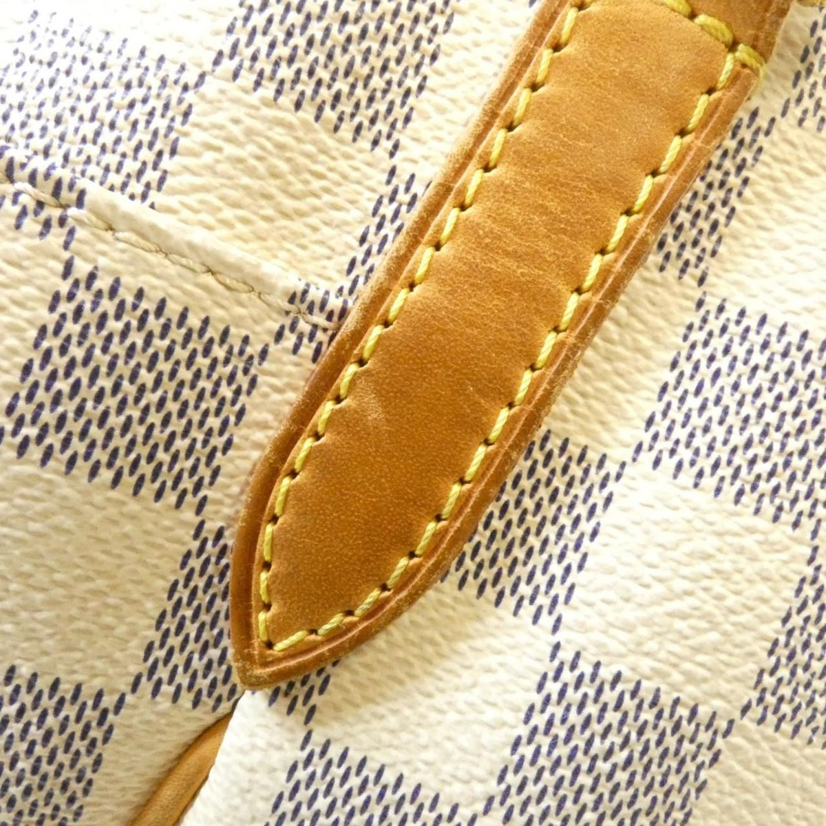 Louis Vuitton Damier Azur Totally PM Bag — view 4