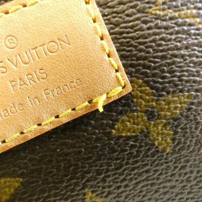 Louis Vuitton Monogram Saumur 30 Crossbody — view 3