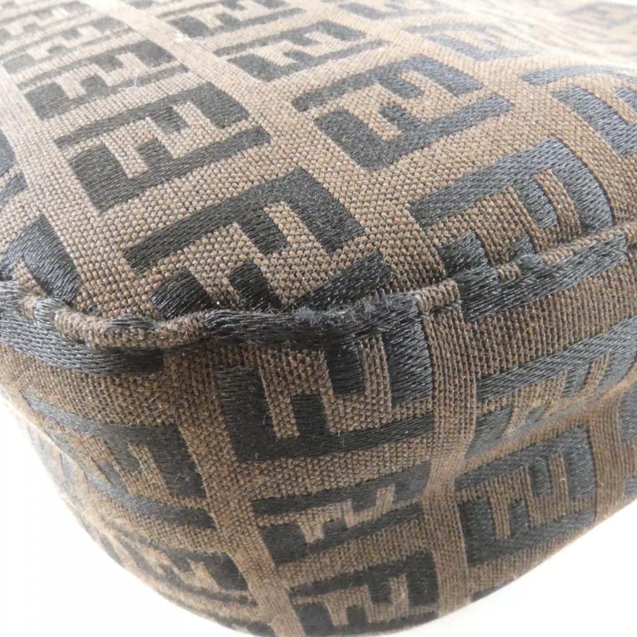 Fendi Shoulder Bag Brown — view 3
