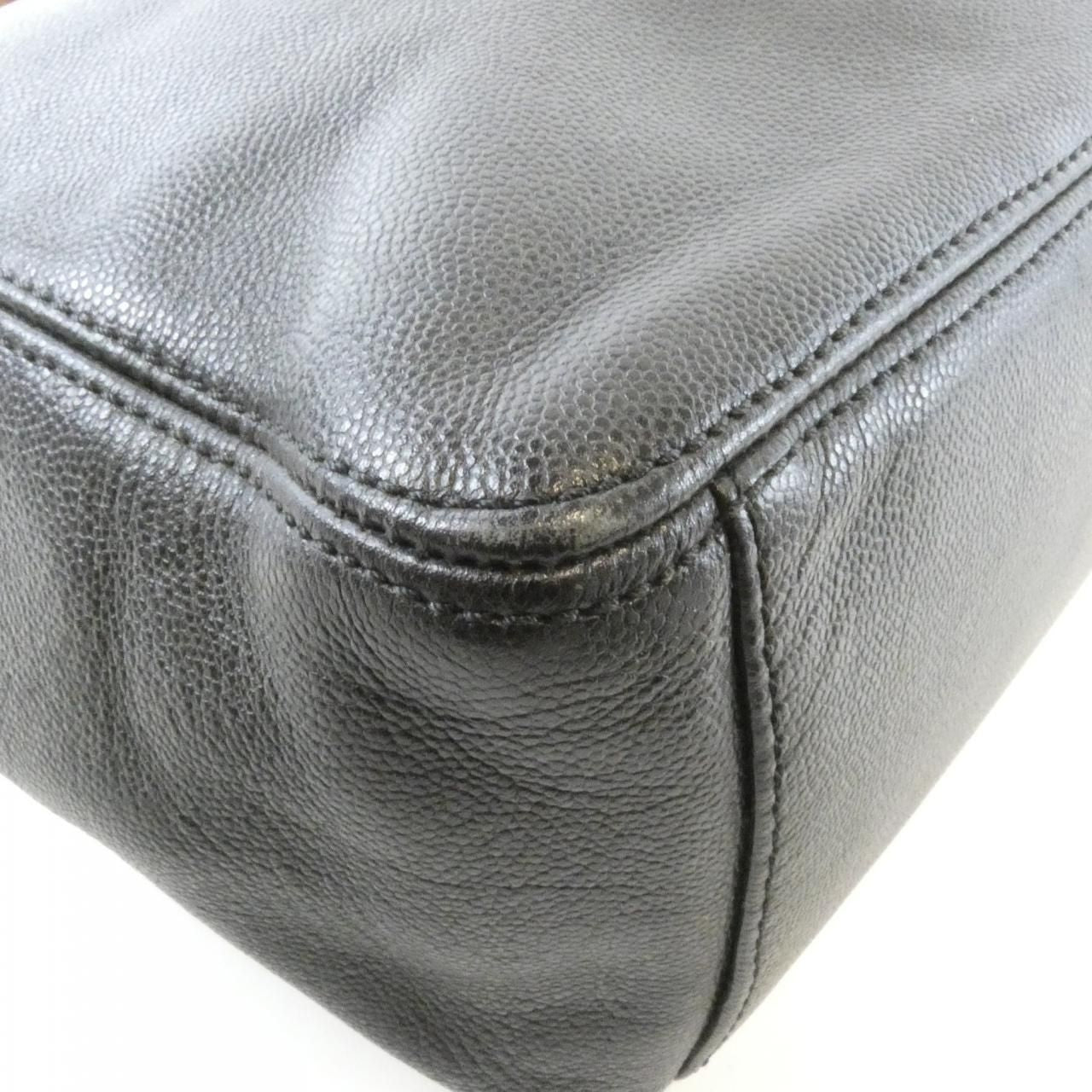 Chanel Bag Handbag Black — view 3