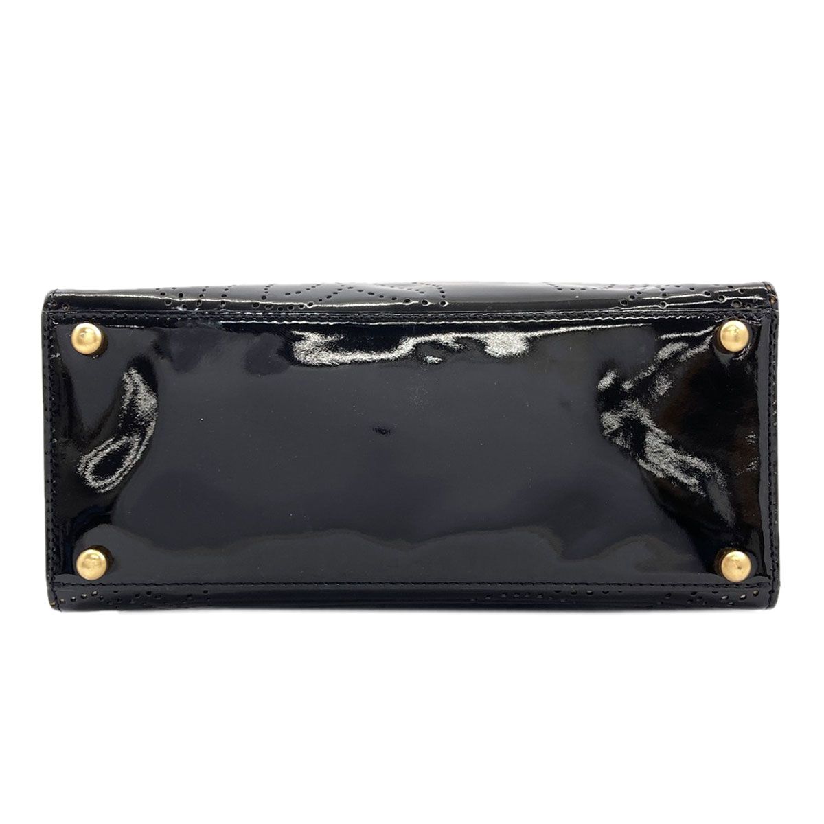 Chanel Camellia Perforated Gold Handbag Patent — view 4