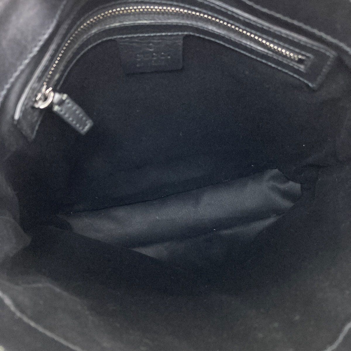 Gucci GG Shoulder Bag Canvas — view 5