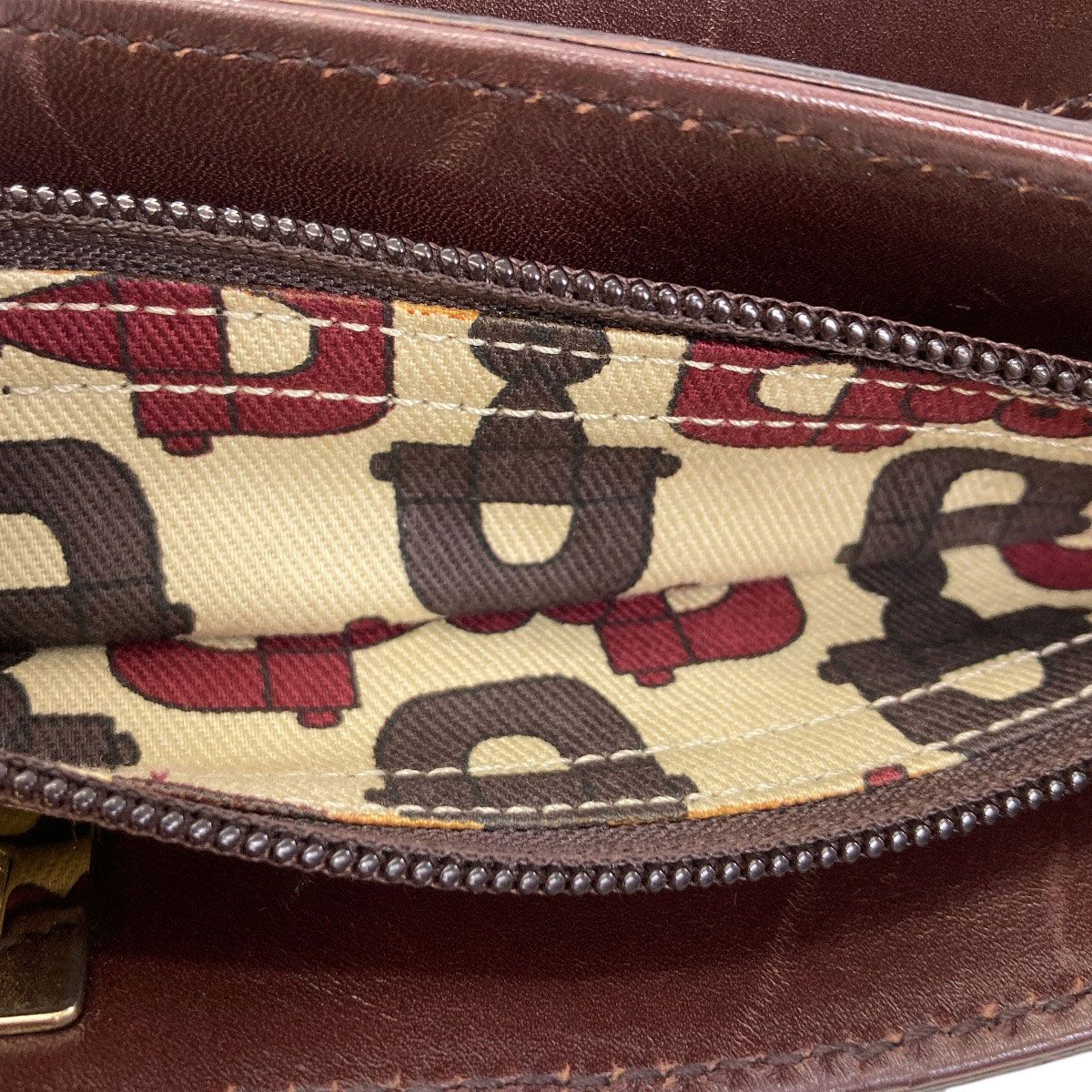 Gucci GG Signature Guccissima Horsebit Handbag Leather — view 7