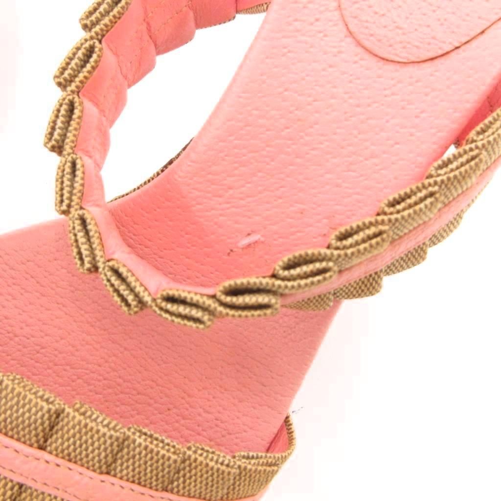 Gucci Sandals GG Pattern Ruffles Canvas Leather Pink Beige Heels — view 8