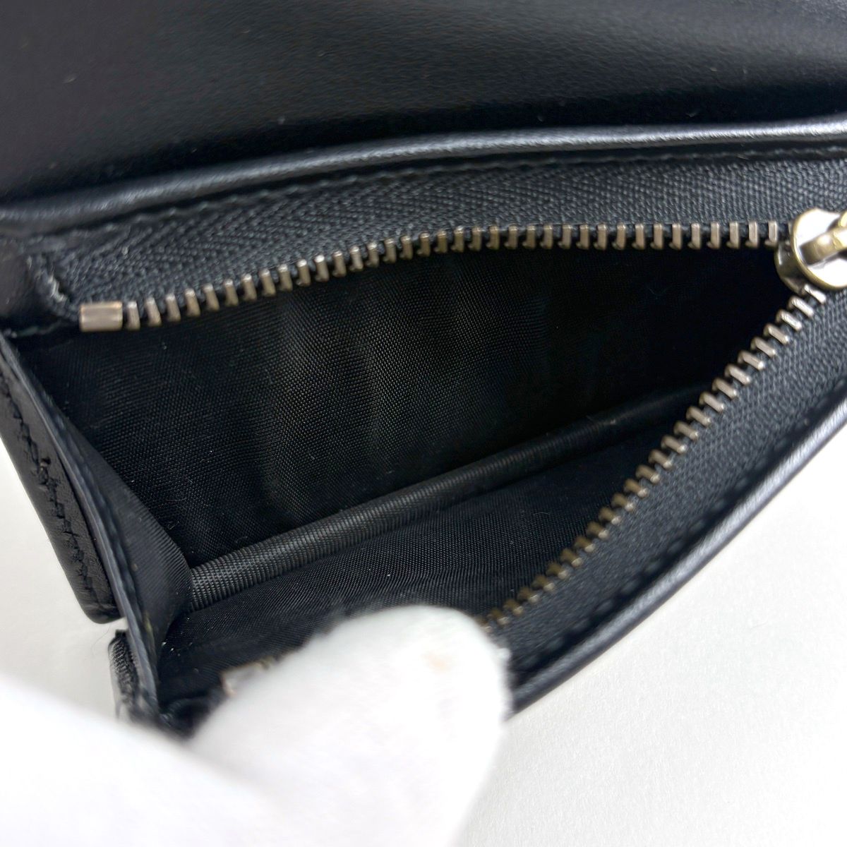 Gucci Bifold Wallet GG Marmont Leather Black — view 6