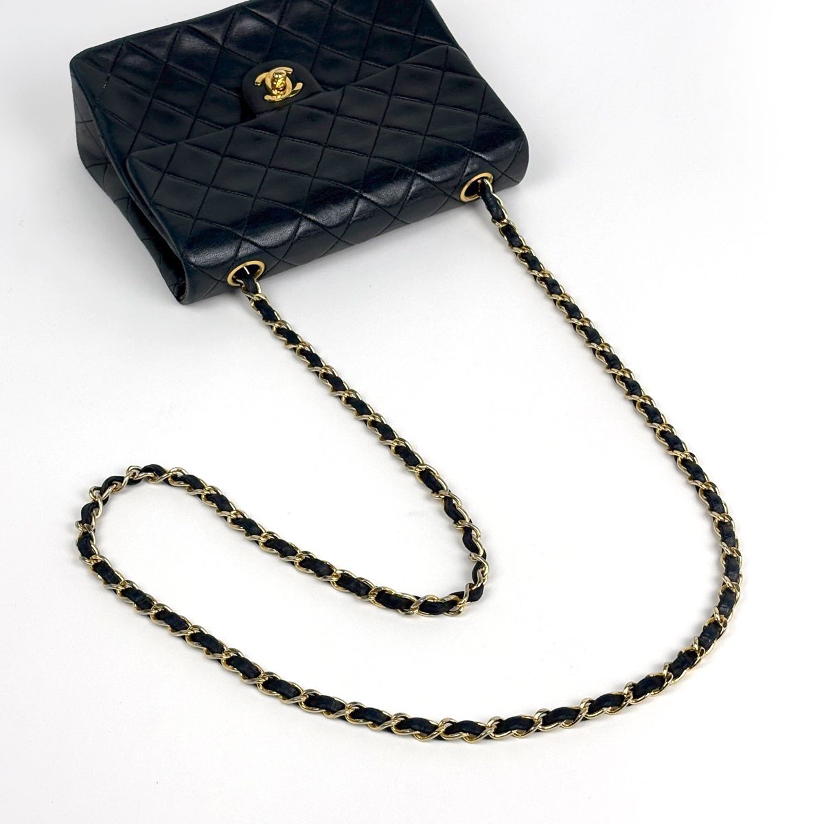 Chanel Shoulder Bag Quilted Single Flap CC Logo Leather Black — view 8