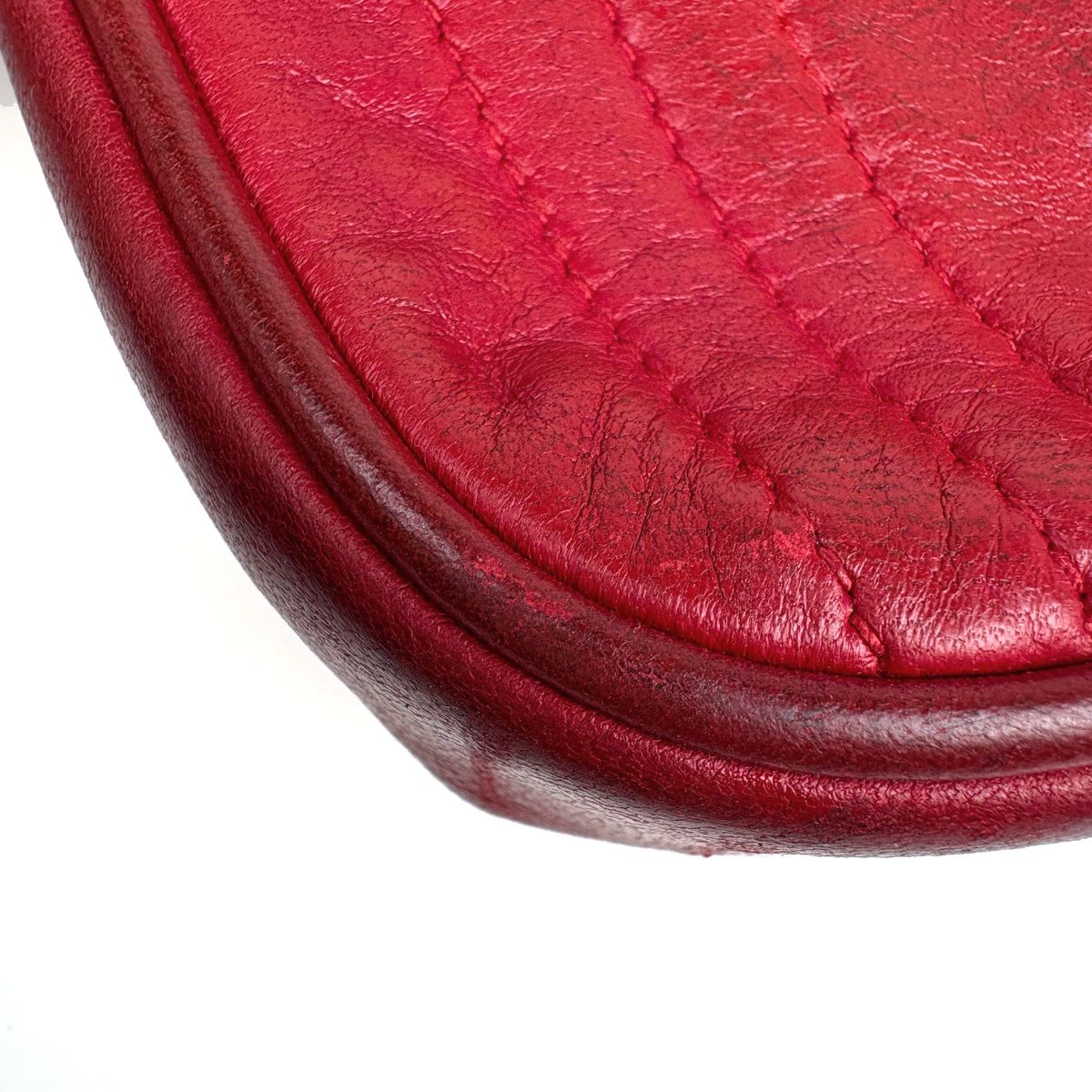 Chanel Shoulder Bag CC Logo Leather — view 4