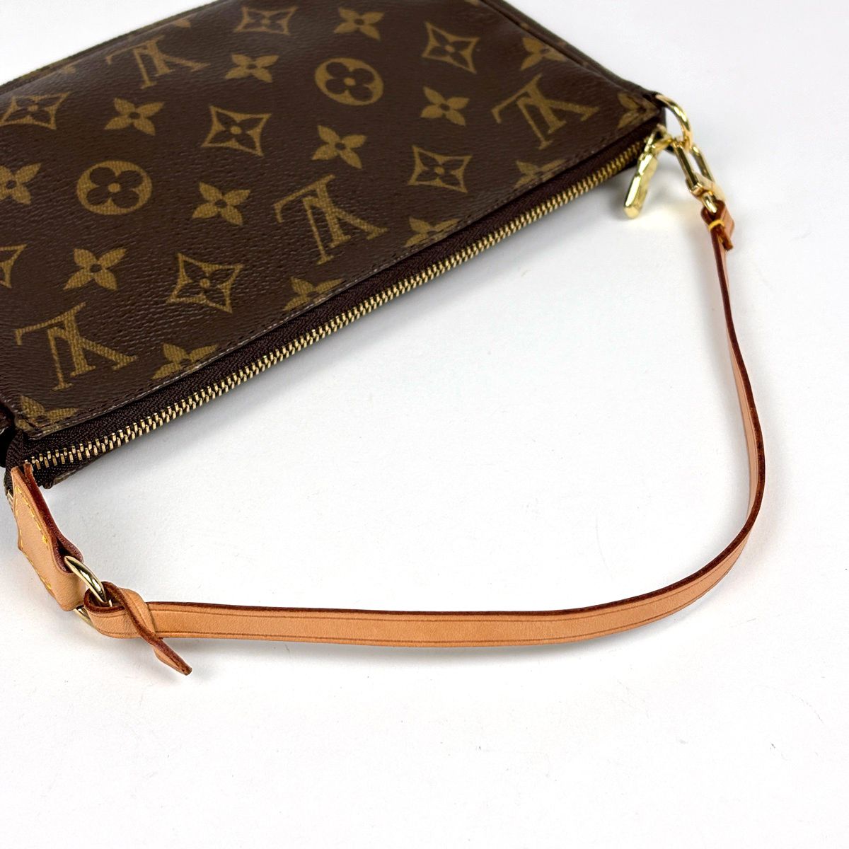 Louis Vuitton Pochette Accessoires Pouch Monogram Brown — view 6