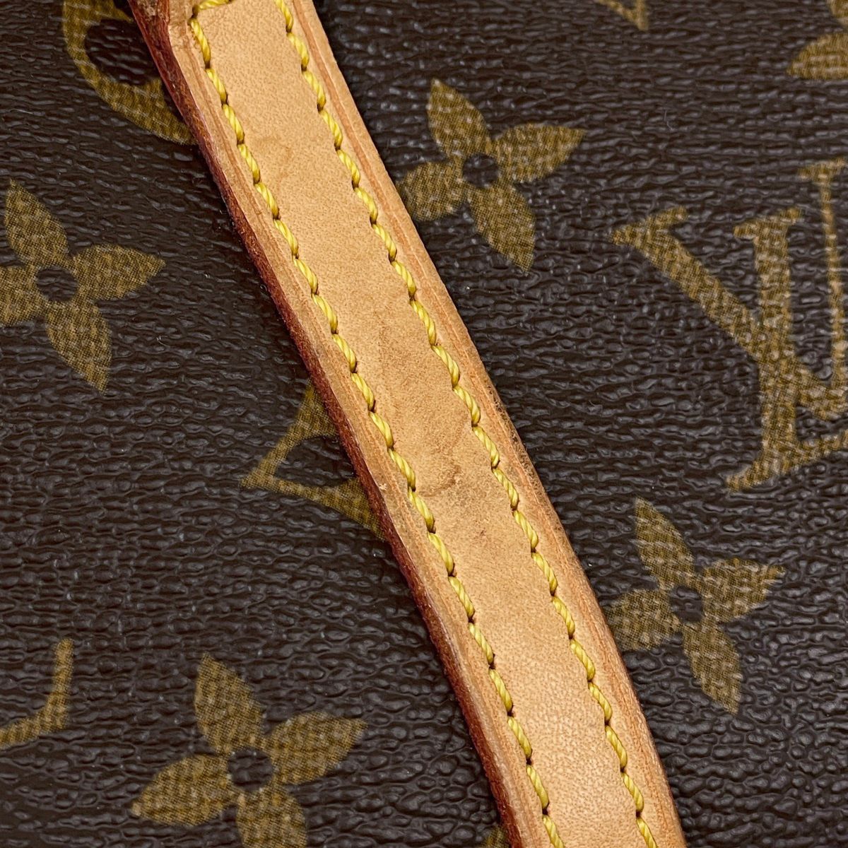 Louis Vuitton Papillon 30 Handbag Barrel Bag Tube Shape Vintage Monogram Brown — view 4