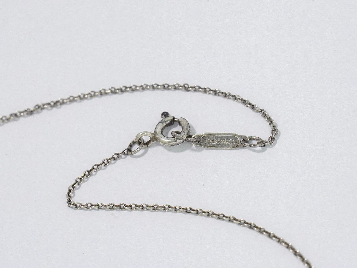 Tiffany & Co Shell Motif 925 Pendant Silver Necklace — view 3