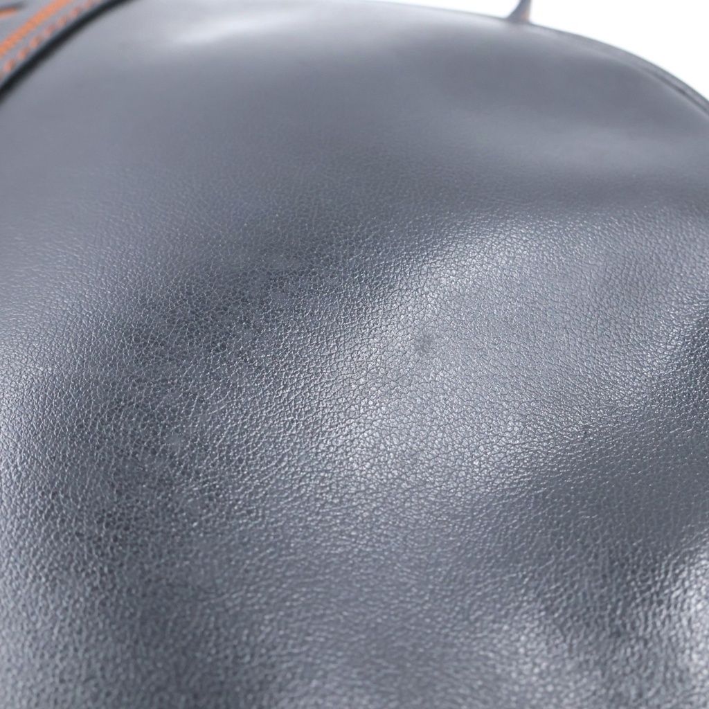 Saint Laurent Cut Out Shoulder Bag Vintage Leather Black — view 6