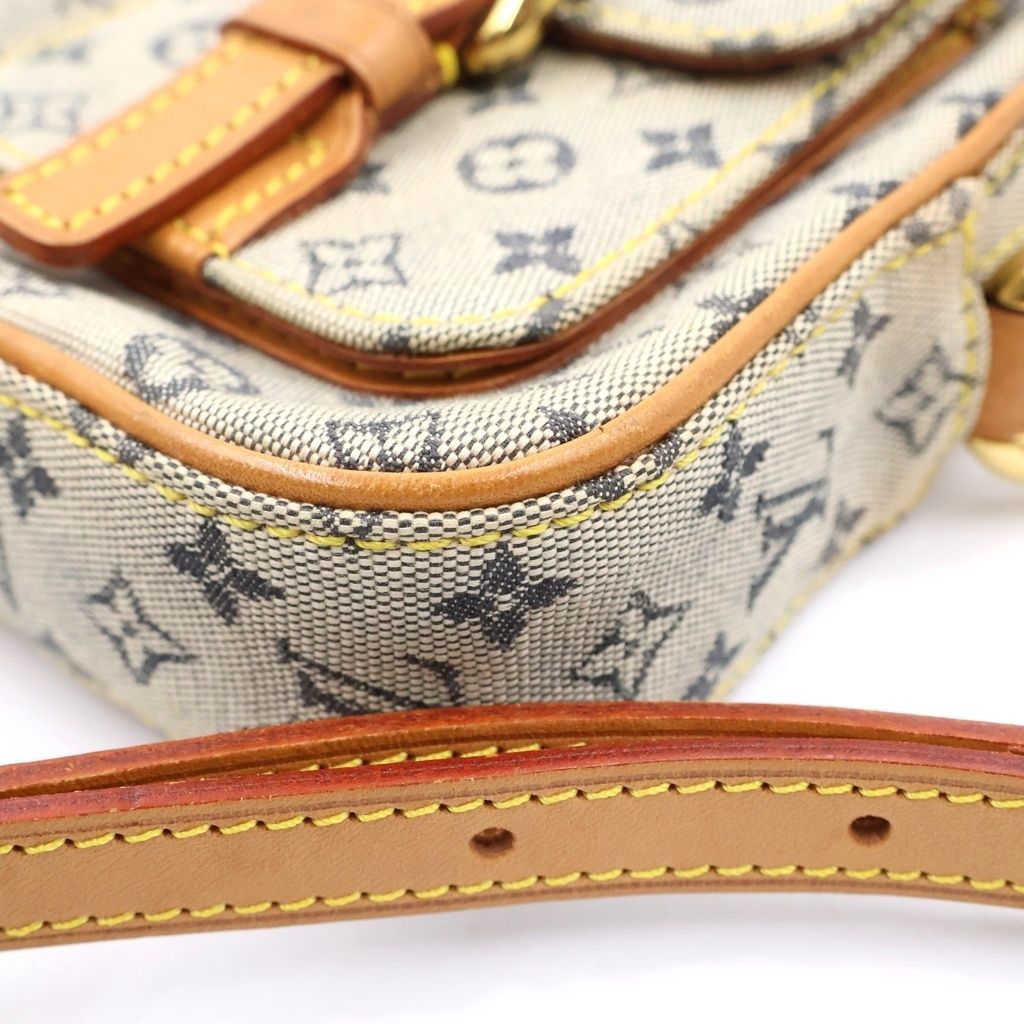 Louis Vuitton Monogram Mini Juliette PM Mini Shoulder Bag Beige Leather Canvas — view 6