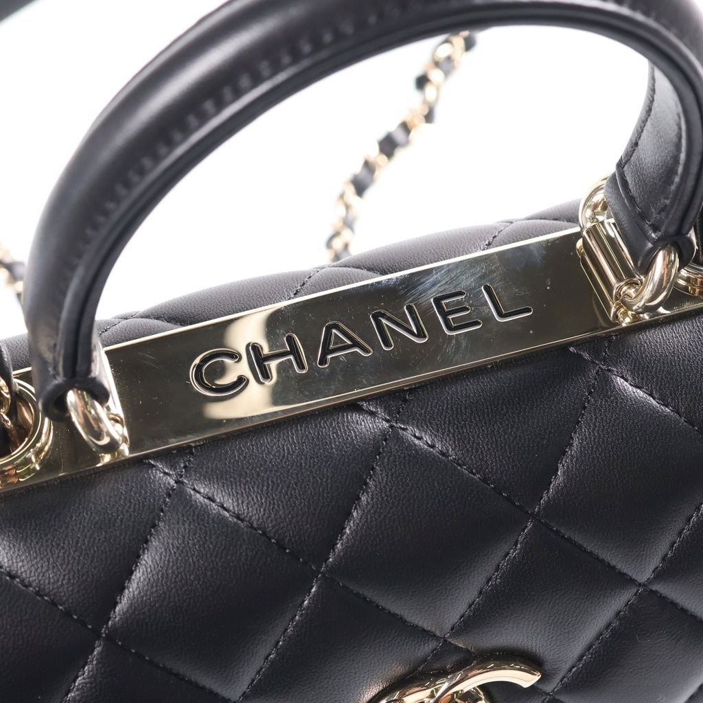 Chanel Quilted Top Handle Trendy CC 2-Way Chain Shoulder Bag Black Leather Gold — view 6