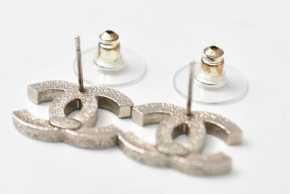 Chanel Earrings CC Logo Silver Black Metallic 12C — view 3