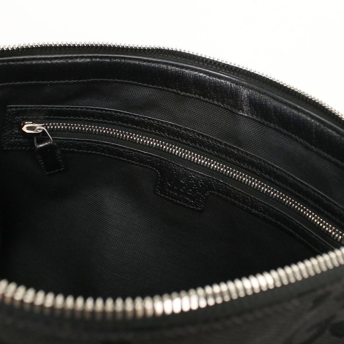 Gucci 2-Way Clutch Jumbo GG Shoulder Bag Canvas — view 4