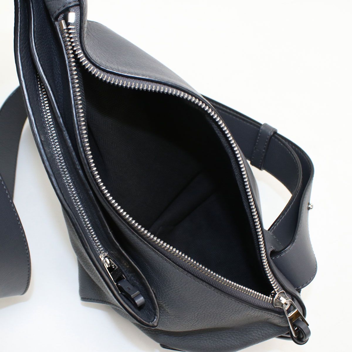 Loewe Anton Sling Belt Bag Calfskin — view 4