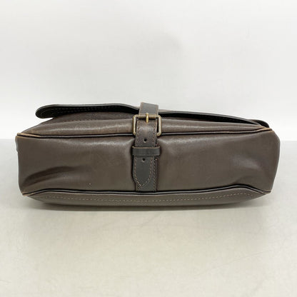 Louis Vuitton Shoulder Bag Utah Messenger Cafe — view 3
