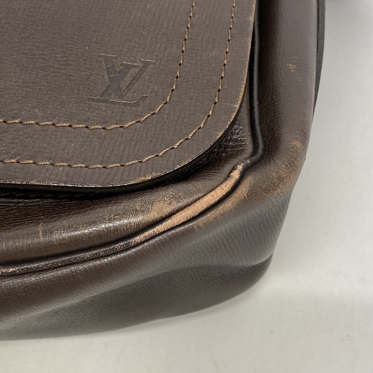 Louis Vuitton Shoulder Bag Utah Messenger Cafe — view 6