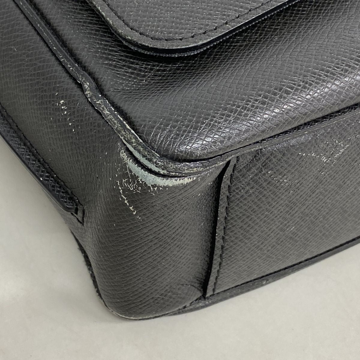 Louis Vuitton Shoulder Bag Taiga Roman PM Ardoise — view 6