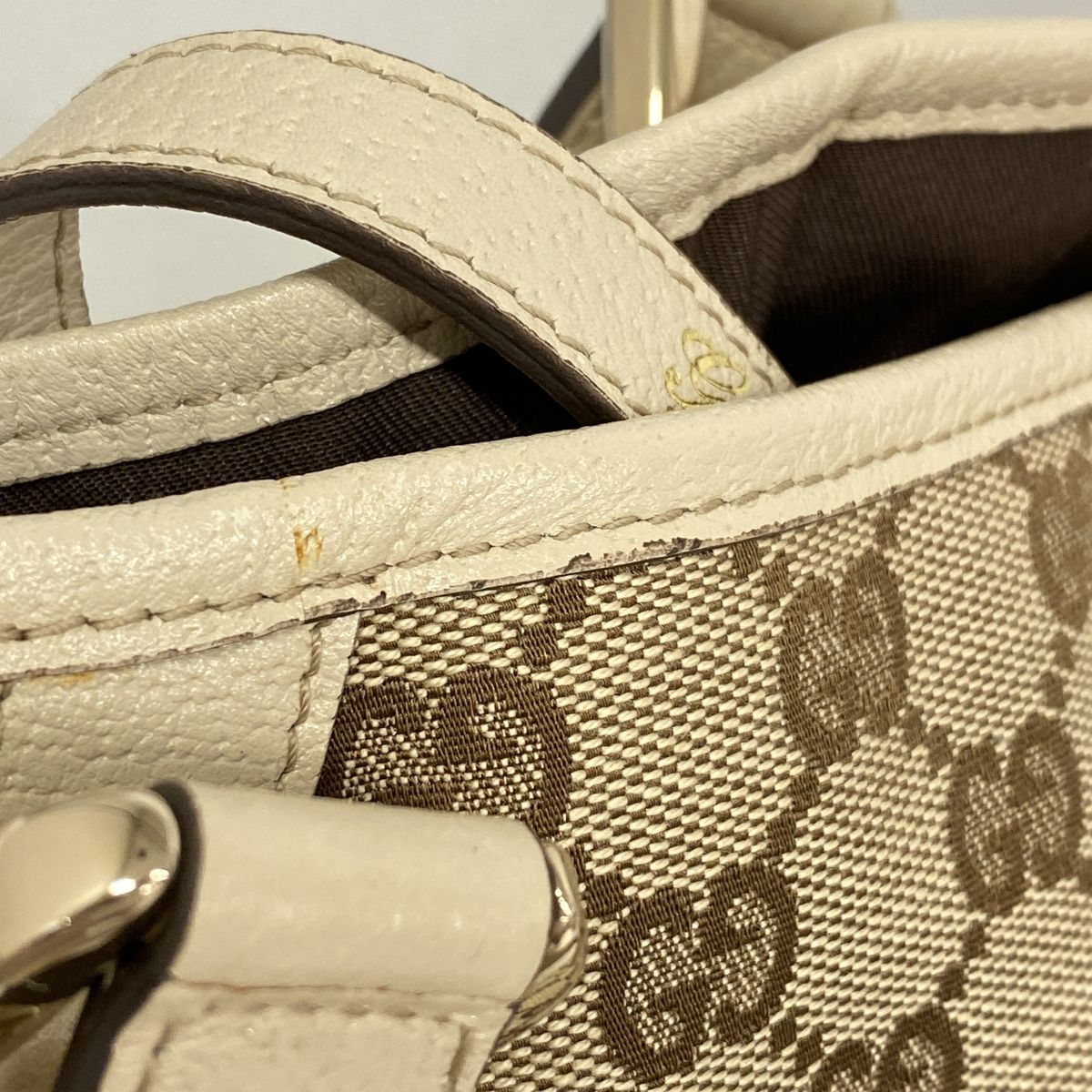 Gucci Tote GG Canvas Abbey Beige Brown Champagne Gold — view 7