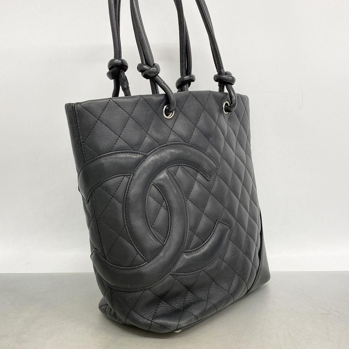 Chanel Tote Cambon Lambskin Black Silver — view 2