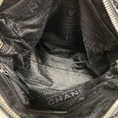 Chanel Shoulder Bag Lambskin Black Silver — view 4
