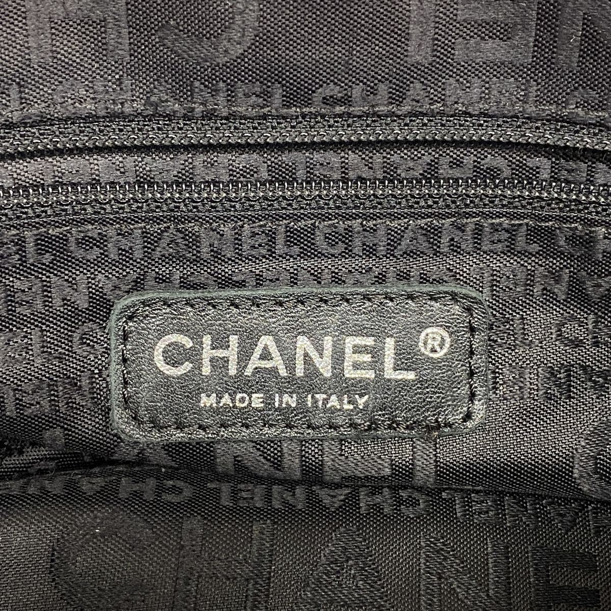 Chanel Shoulder Bag Lambskin Black Silver — view 5