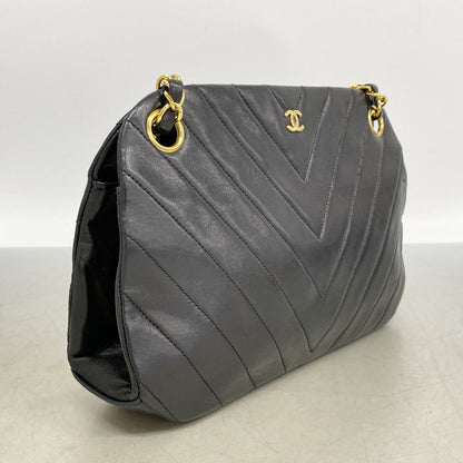 Chanel Shoulder Bag V-stitch Lambskin Black Gold — view 2