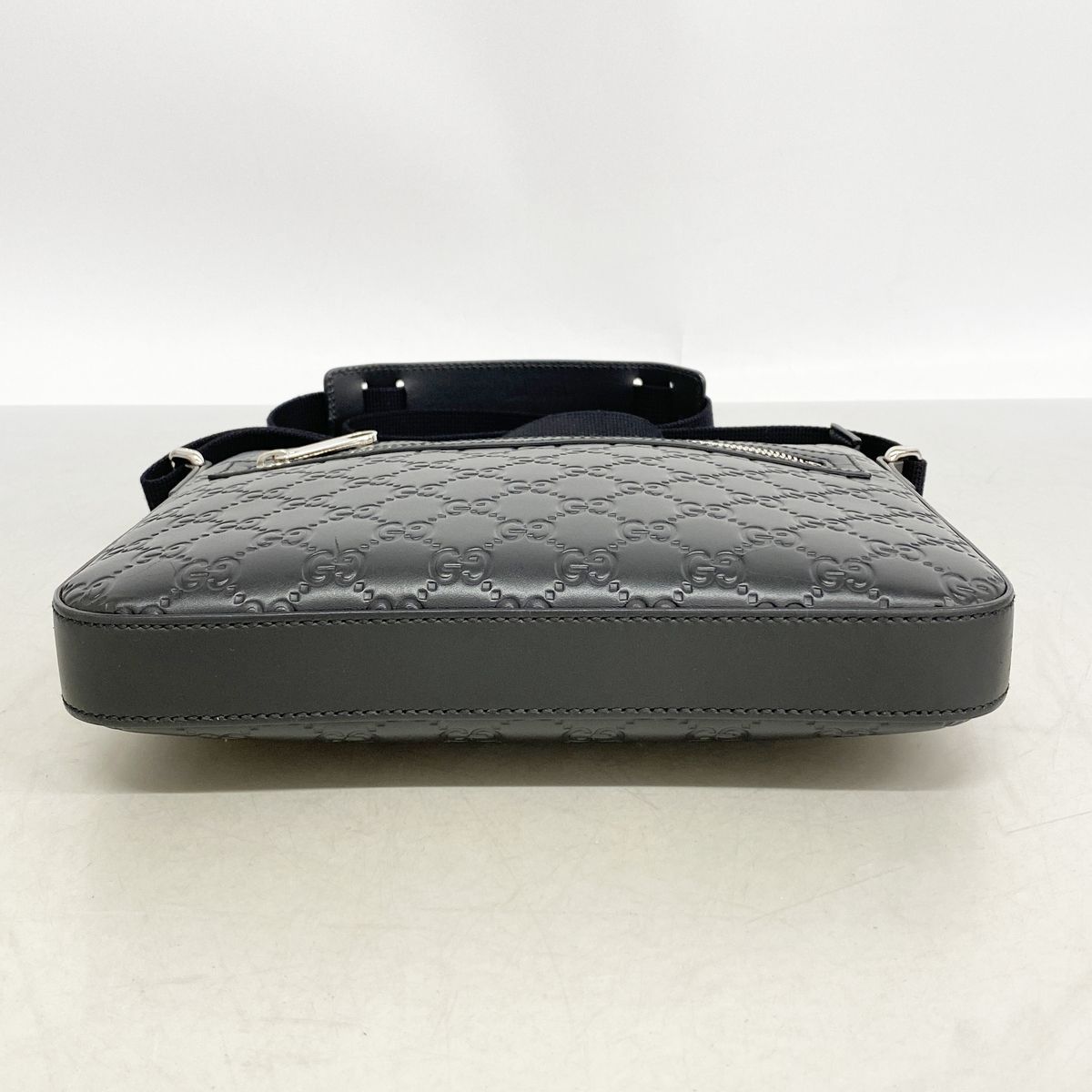 Gucci Shoulder Bag Guccissima Leather Black Silver — view 3