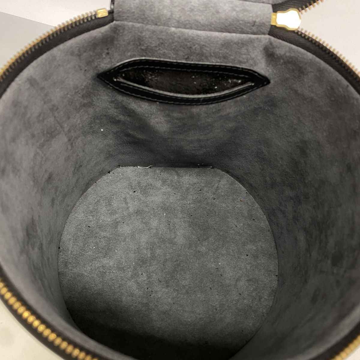 Louis Vuitton Handbag Epi Cannes Noir — view 4