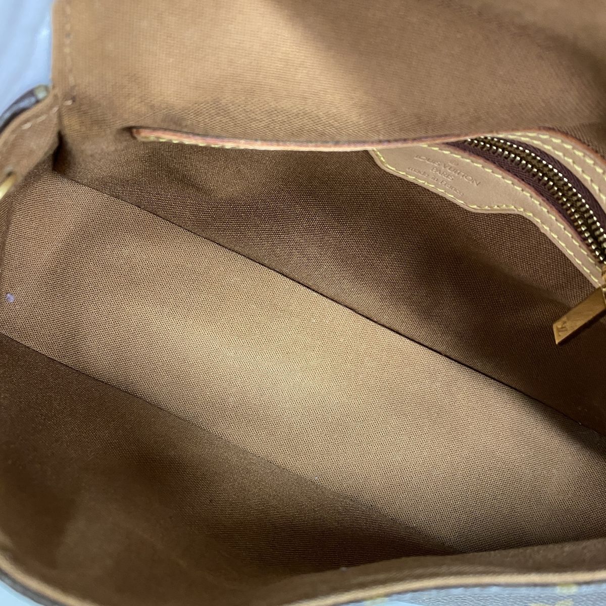 Louis Vuitton Shoulder Bag Monogram Mini Looping Brown — view 4