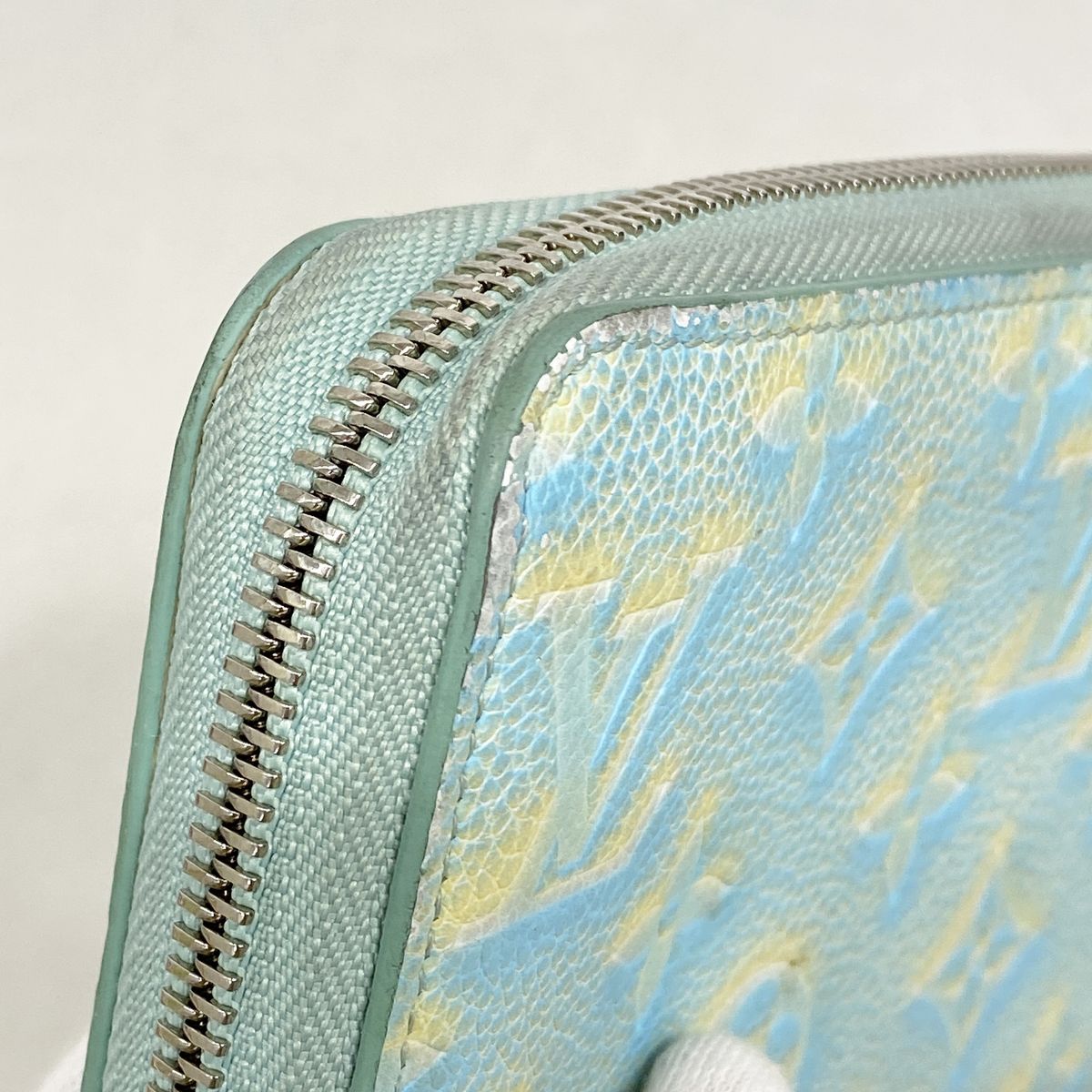 Louis Vuitton Wallet Monogram Empreinte Summer Star Zippy Vert — view 7