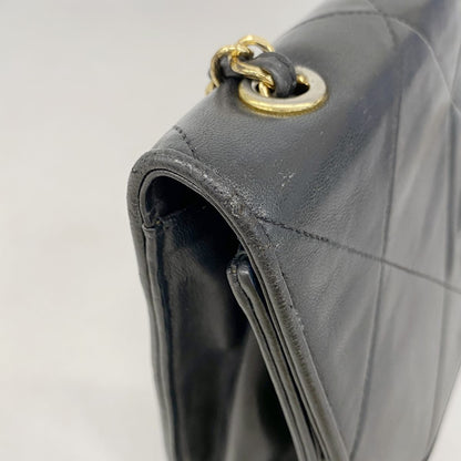 Chanel Shoulder Bag Quilted Lambskin Black Gold — view 7