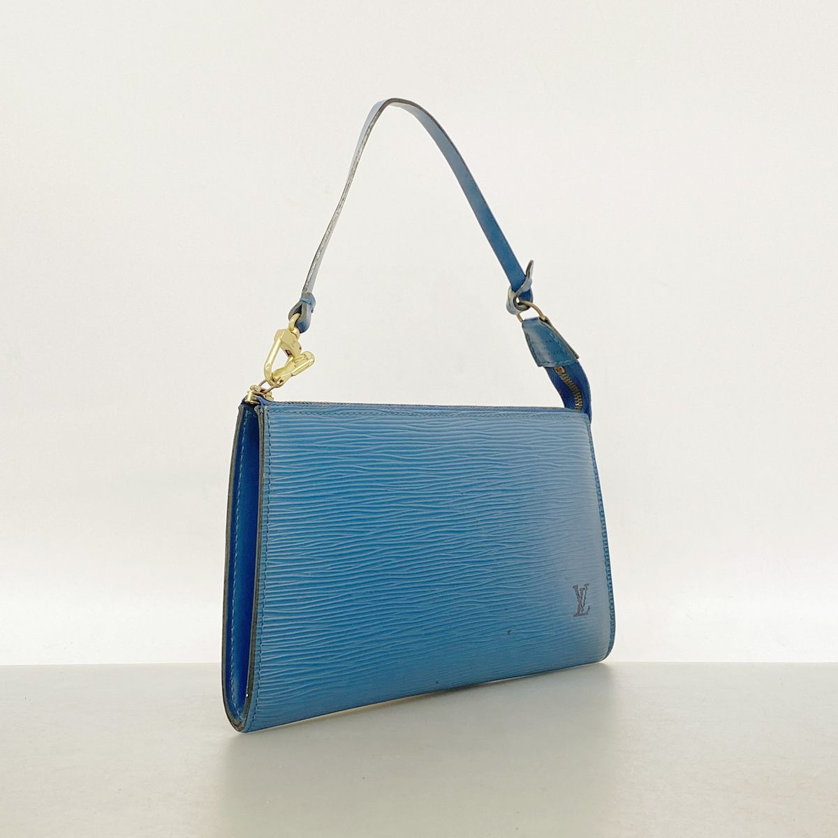 Louis Vuitton Pouch Epi Pochette Accessoires Toledo Blue — view 2