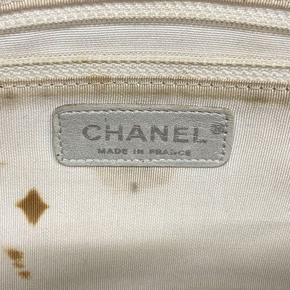 Chanel Shoulder Bag Quilted Caviar Leather Metallic Gray Silver — view 5