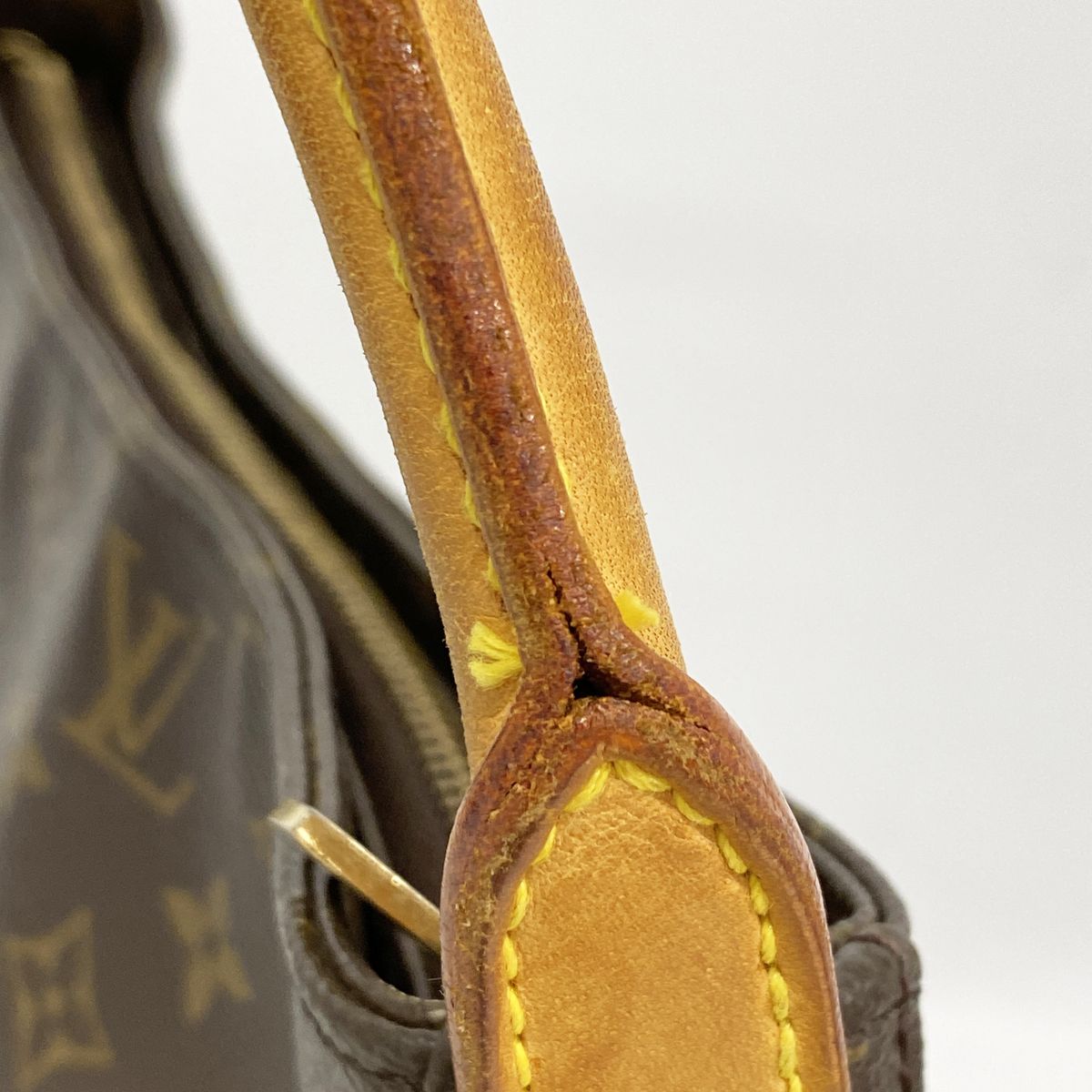 Louis Vuitton Shoulder Bag Monogram Looping GM Brown — view 8