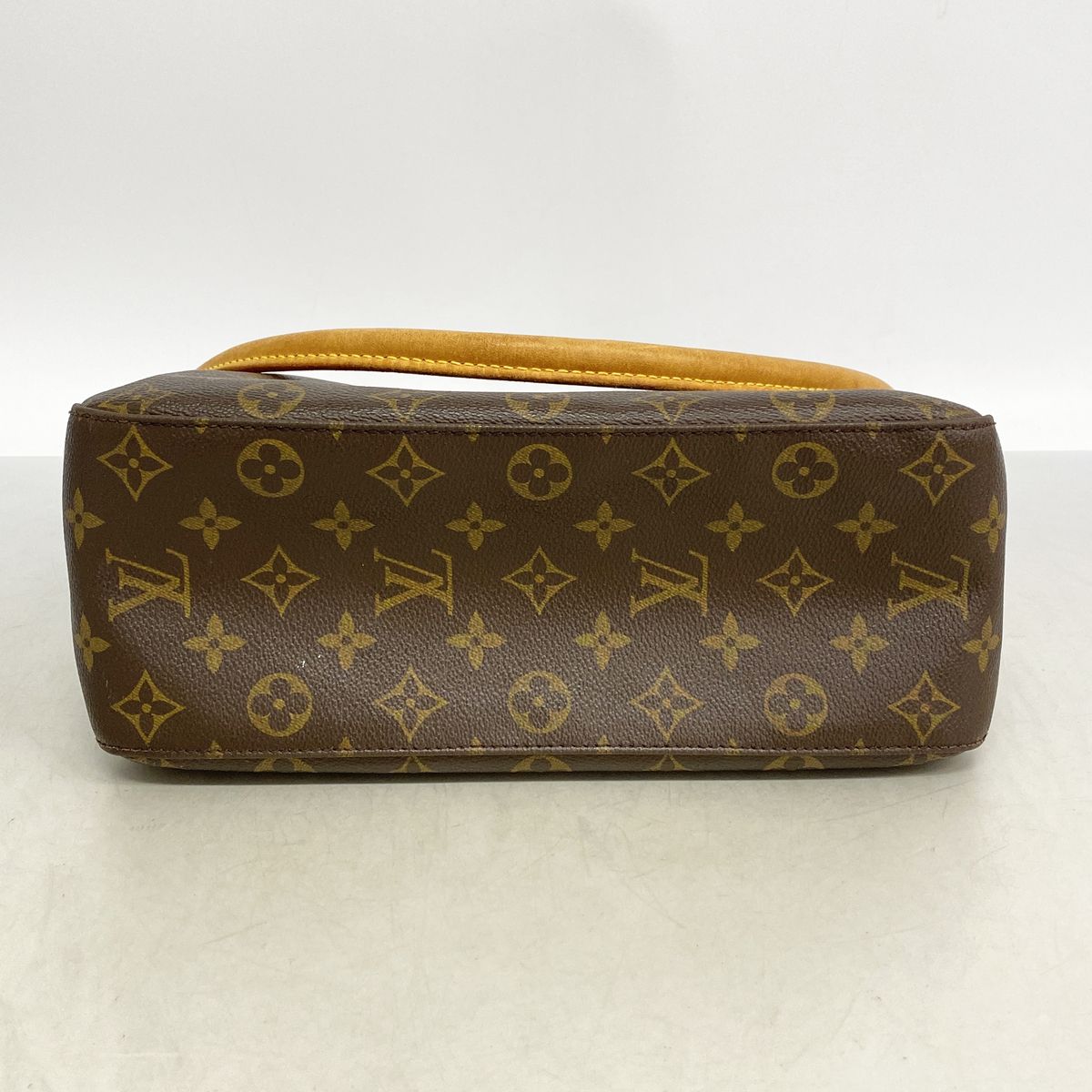 Louis Vuitton Shoulder Bag Monogram Looping GM Brown — view 3