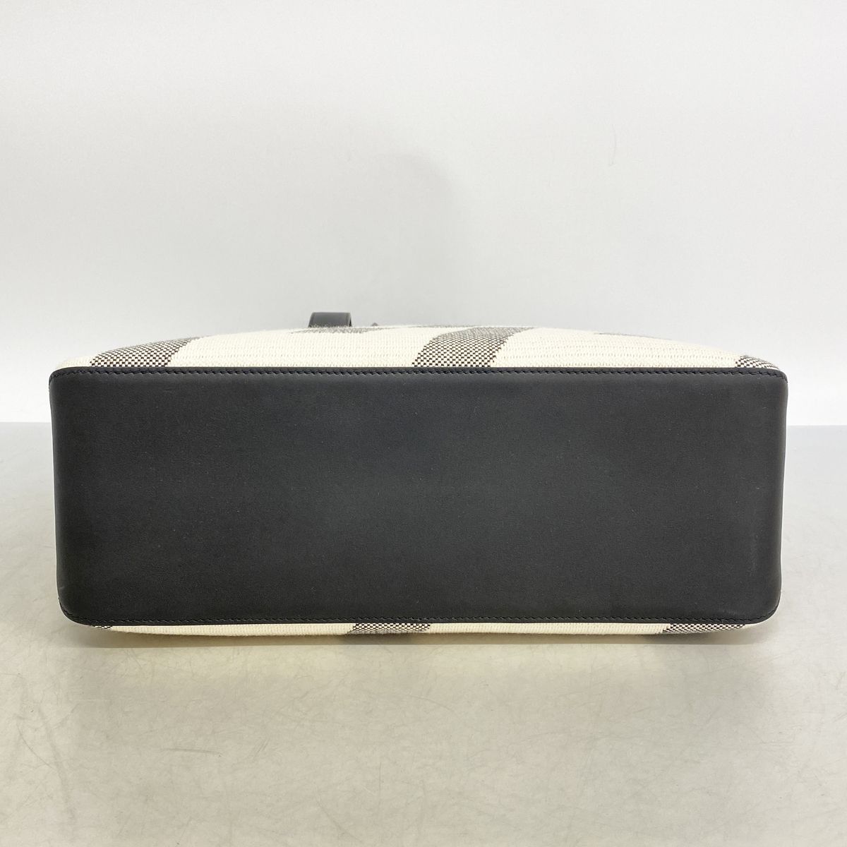 Hermes Tote H Ambie GM Toile H Black — view 3