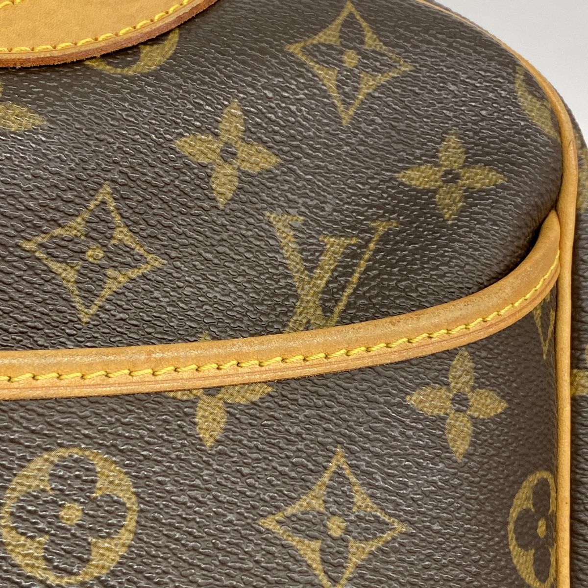 Louis Vuitton Handbag Monogram Deauville Brown — view 7