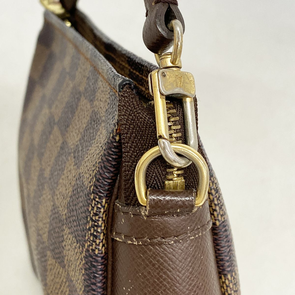 Louis Vuitton Pouch Damier Trousse Makeup Ebene — view 8