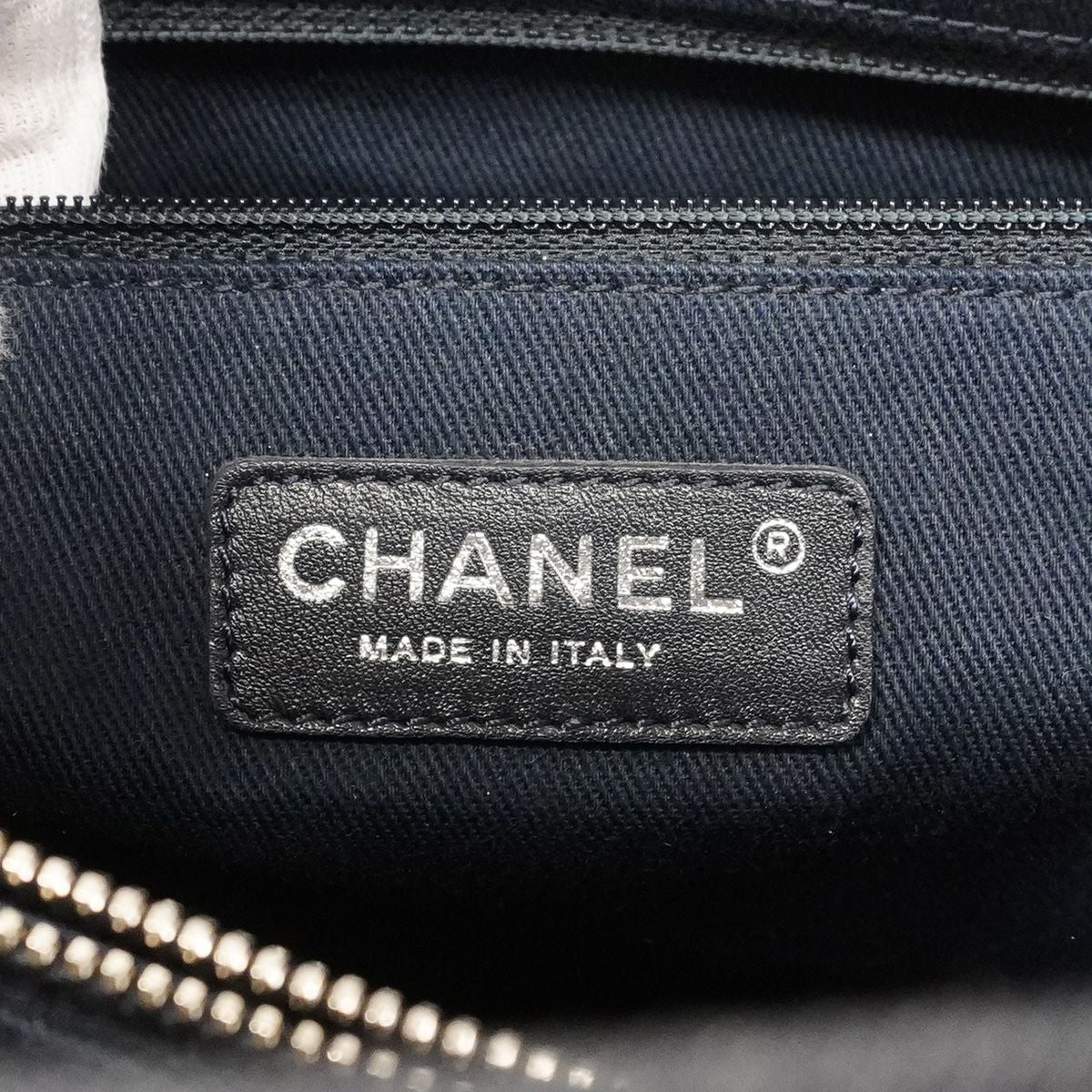 Chanel Tote Denim Navy Silver 2-Way — view 5