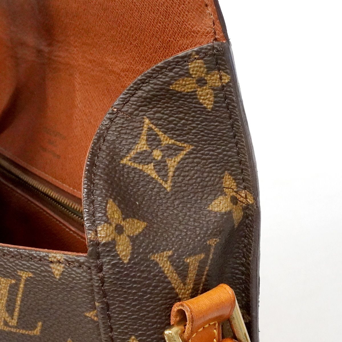 Louis Vuitton Shoulder Bag Monogram Saint-cloud GM Brown — view 8