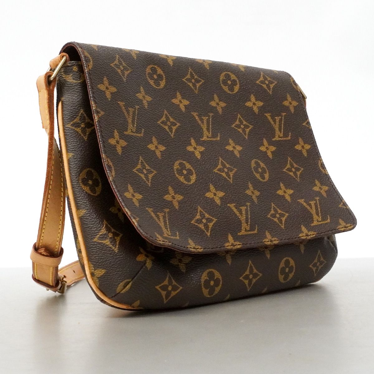 Louis Vuitton Shoulder Bag Monogram Musette Tango Short Strap Brown — view 2