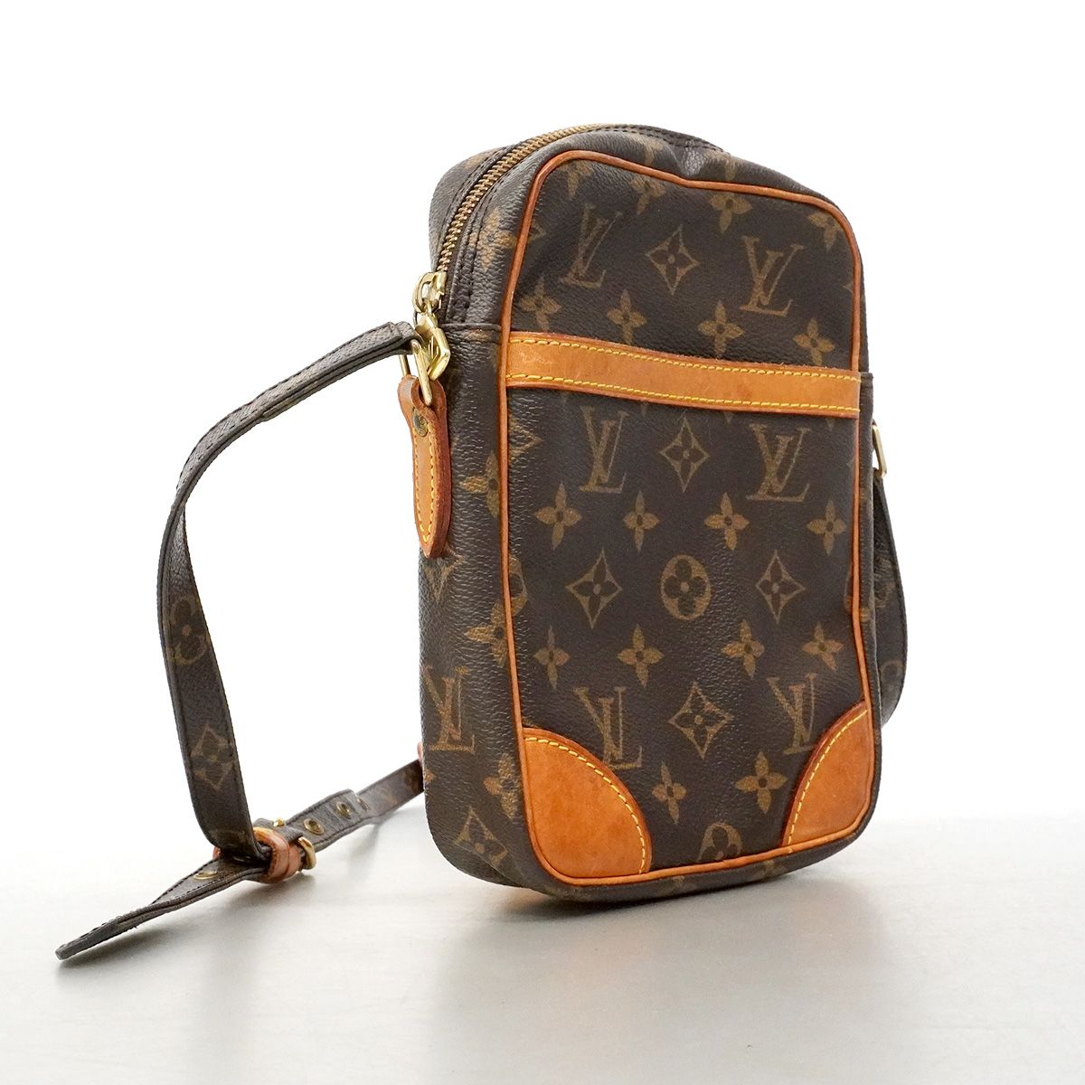 Louis Vuitton Shoulder Bag Monogram Danube Brown — view 2