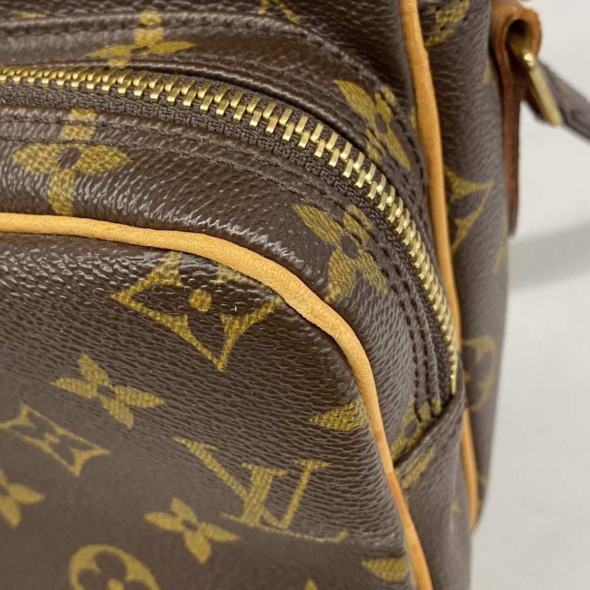 Louis Vuitton Shoulder Bag Monogram Nile Brown — view 8