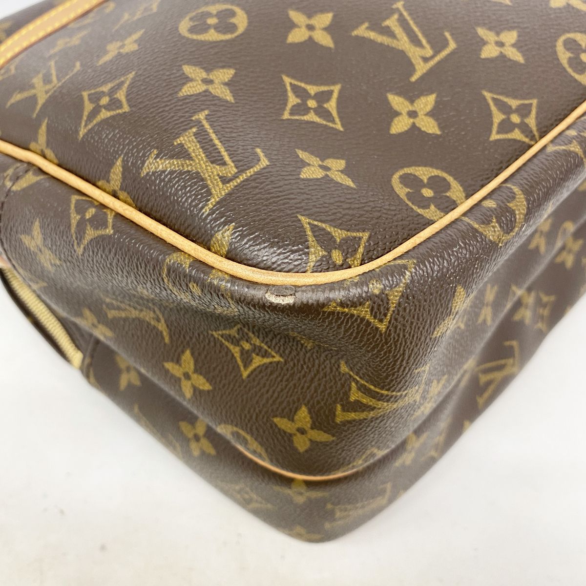 Louis Vuitton Shoulder Bag Monogram Reporter GM Brown — view 6