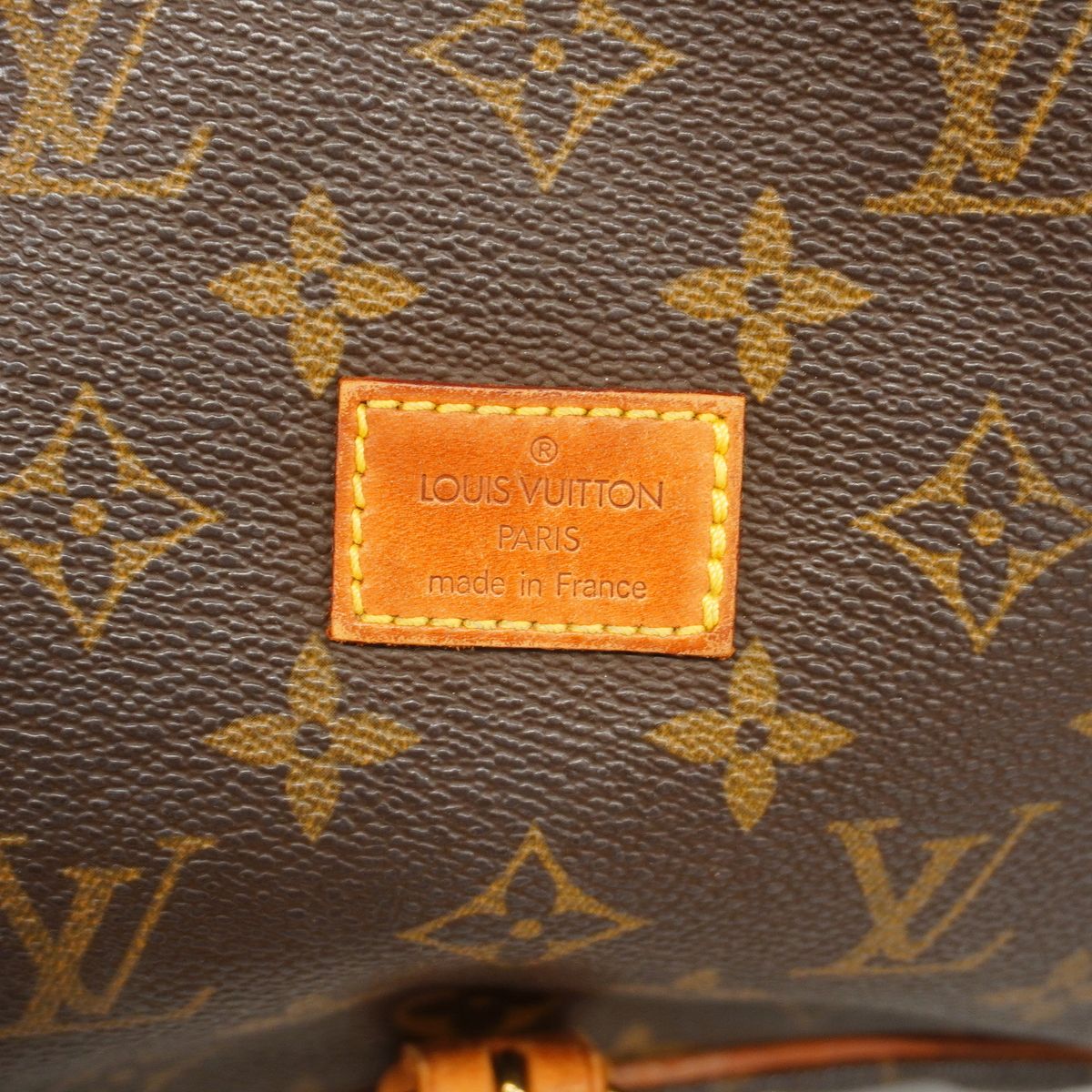 Louis Vuitton Shoulder Bag Monogram Saumur 30 Brown — view 5